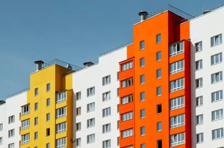 Czy spółdzielnia mieszkaniowa ma osobowość prawną? Sprawdź, co to oznacza.