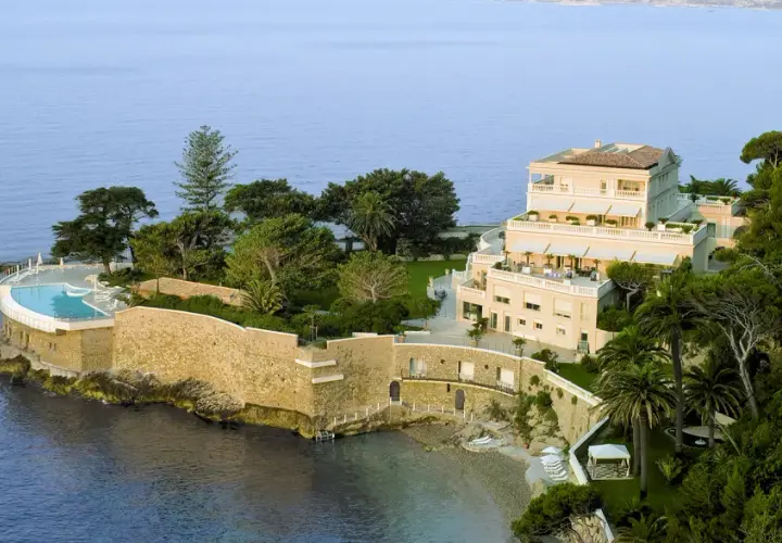 Cap Estel : L'hôtel de luxe ultime sur la Côte d'Azur