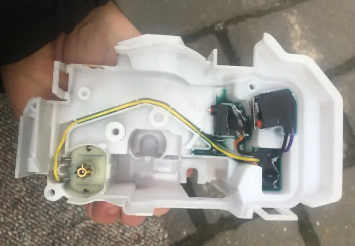 Jak podłączyć centralny zamek w Fiacie Panda? Poradnik DIY!