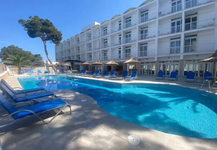 Hotel Isla Cabrera Mallorca: Disfruta de un Paraíso en la Playa