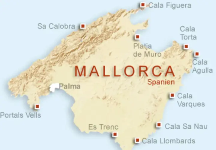 Karte von Mallorca mit markierten Orten im Osten wie Cala Figuera, Cala Torta und Cala Agulla.