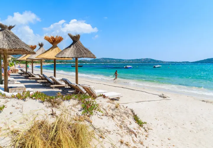 Saint-Cyprien : Que faire ? Le guide ultime pour vos vacances