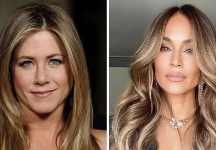 Dos mujeres con cabello rubio con mechas contouring. A la izquierda, Jennifer Aniston. A la derecha, Jennifer Lopez.