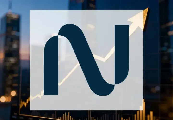 Das Nebius-Logo über einem steigenden Aktienchart vor einer nächtlichen Skyline.