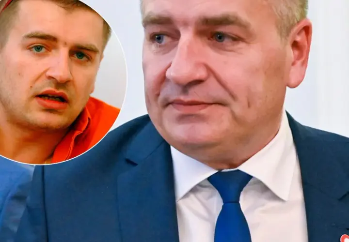 Bartosz Arłukowicz w garniturze i koszuli, obok jego zdjęcie w okręgu.