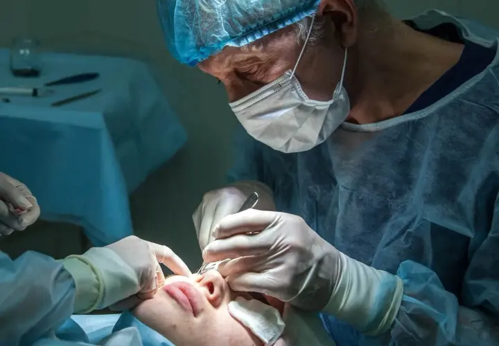 Operacja zaćmy NFZ gdzie najszybciej? Sprawdź najlepsze miejsca