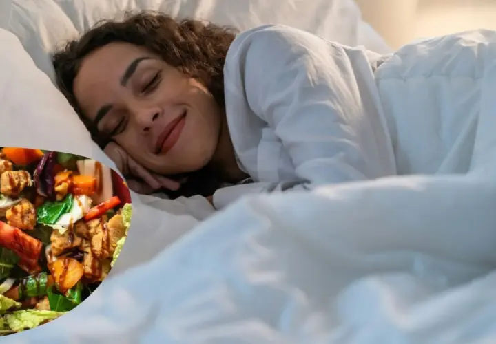 Mujer durmiendo plácidamente junto a una ensalada, sugiriendo alimentos que ayudan a dormir para un descanso reparador.