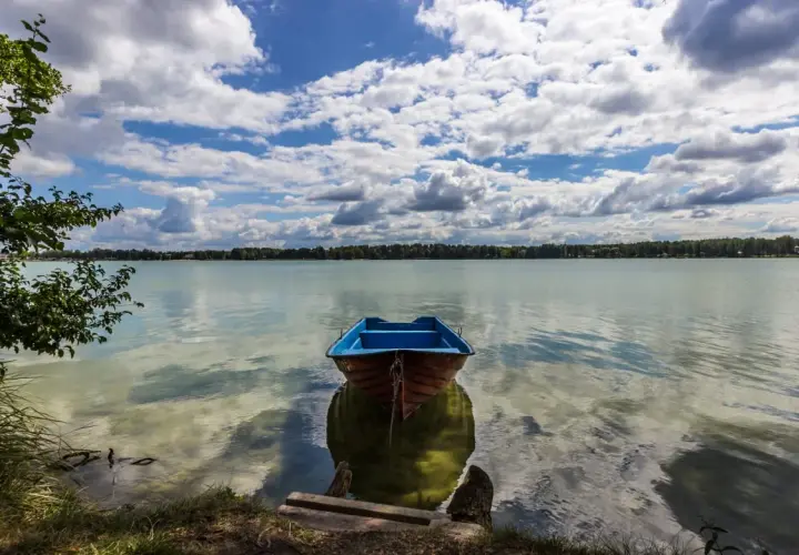 Jezioro Białe Pomorskie - Odkryj piękno i atrakcje tego miejsca