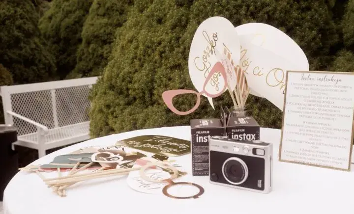 Jak zrobić samemu fotobudkę, która zachwyci gości na każdej imprezie