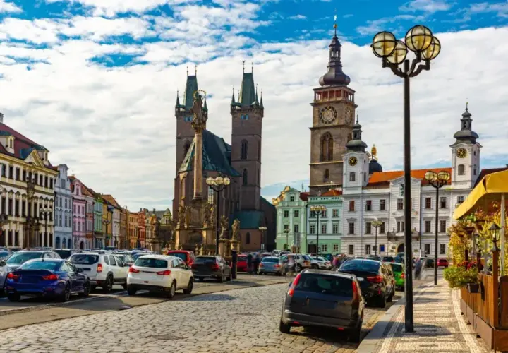 Najlepsze atrakcje w Hradec Kralove, które musisz zobaczyć