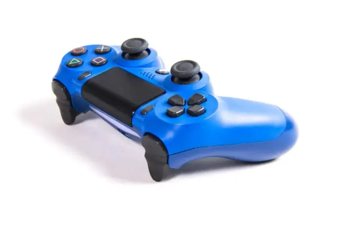 Podłącz pada PS4 do PC: Steam, Bluetooth, DS4Windows poradnik