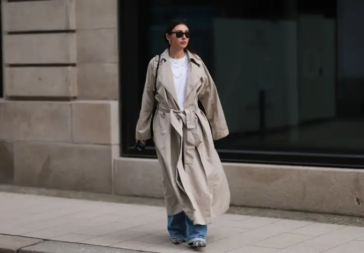 Modne płaszcze na wiosnę - trendy, kolory i stylizacje, które zaskoczą