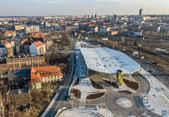 Katowice PKP-PKS: Szybka przesiadka bez wychodzenia na zewnątrz?