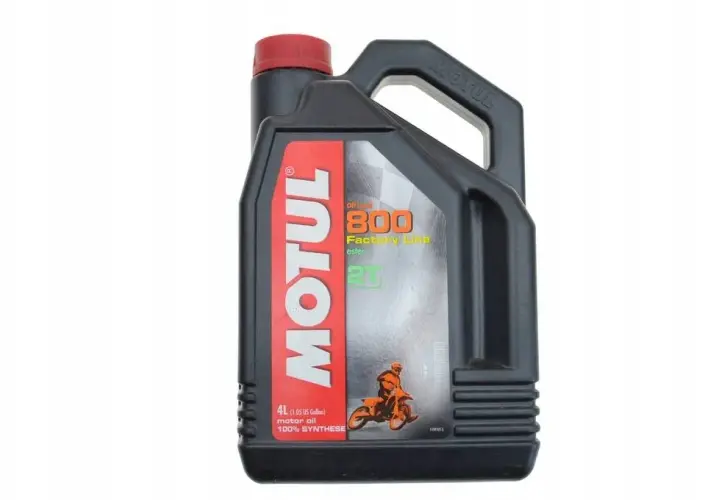 MOTUL 800 2T - najlepszy olej do silników dwusuwowych w wyścigach