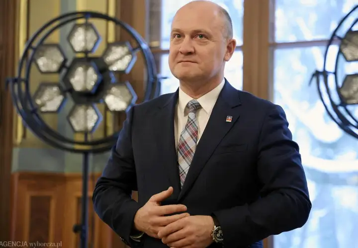 Gdzie mieszka prezydent Szczecina? Prywatność, urząd i kontakt