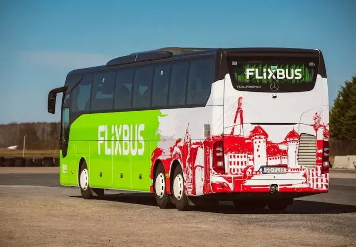 FlixBus Rzeszów: Skąd odjeżdża? Dokładny adres i wskazówki!