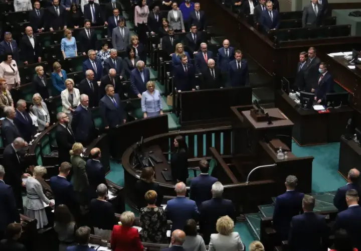 Co to lewica i prawica? Zrozum różnice i ich znaczenie w polityce