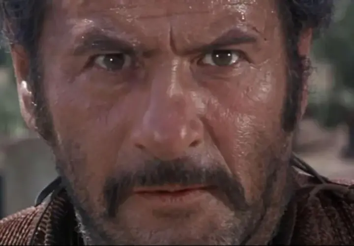 Primo piano del "Brutto" (Eli Wallach) da "Il buono, il brutto, il cattivo". Le sue recensioni sono sempre intense.