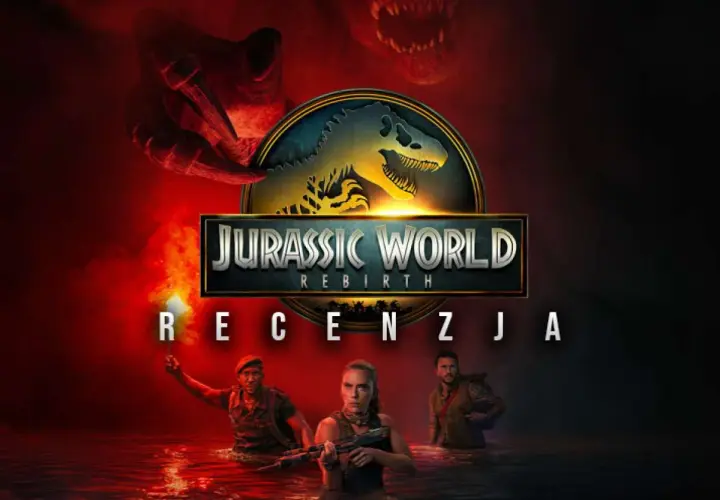 Recenzja "Jurassic World Odrodzenie": trójka bohaterów w wodzie, groźne dinozaury i płonąca pochodnia.