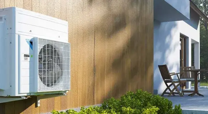 Zarobki instalatora klimatyzacji: Czy własna firma się opłaca?