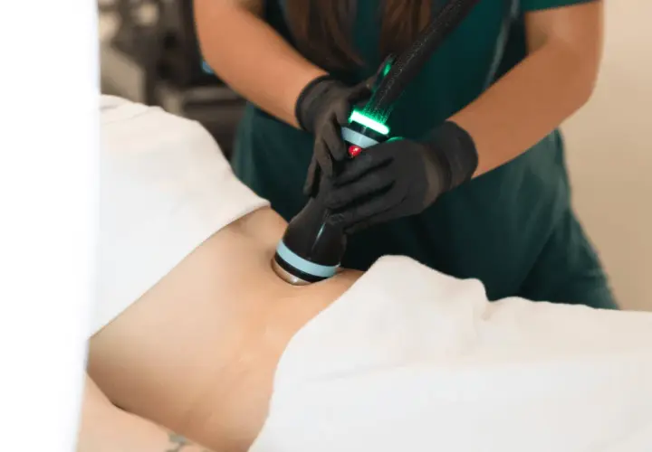 Endermologia: Co to za zabieg? Odkryj efekty i sekrety działania
