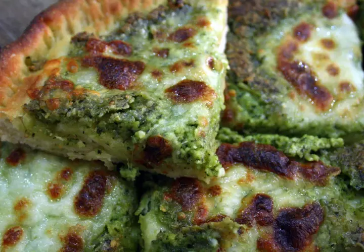Jak się pisze pizza? Poznaj poprawną pisownię i najczęstsze błędy