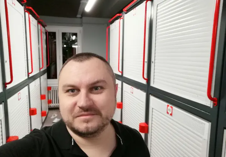 Ile kosztuje nocleg? Ekspert radzi, jak spać taniej w Polsce.