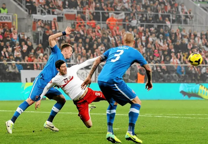 Robert Lewandowski zarobki dzienne: Ile naprawdę zarabia "Lewy"?