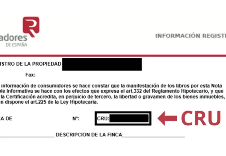 Documento del Registro de la Propiedad con información sobre una finca. Se indica el CRU, que es un código identificador.