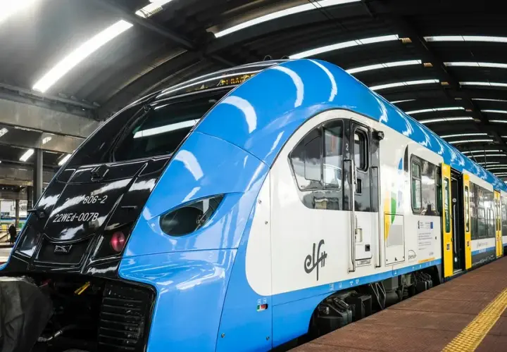 Zwrot biletu PKP: Ostatni dzwonek! Jak odzyskać pieniądze?