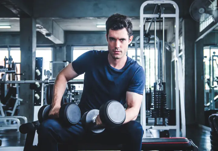 La mejor ropa hombre gimnasio para entrenar con comodidad y estilo