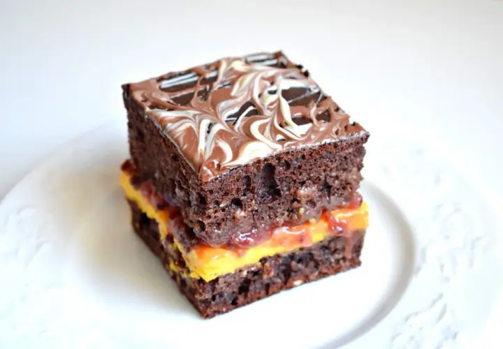 Zdrowe brownie z buraka i banana - przepis na fit deser bez cukru