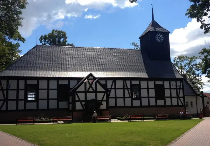 Sanktuarium Sianowo: historia, pielgrzymki i tajemnice miejsca