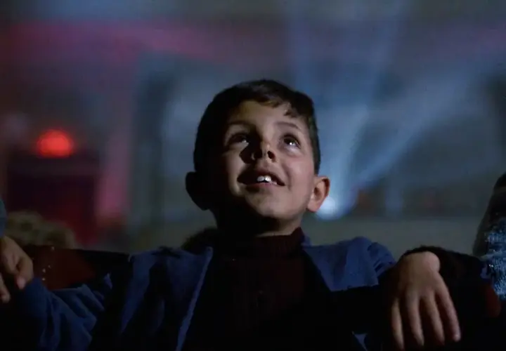 Nuovo Cinema Paradiso nelle recensioni tra nostalgia e mito