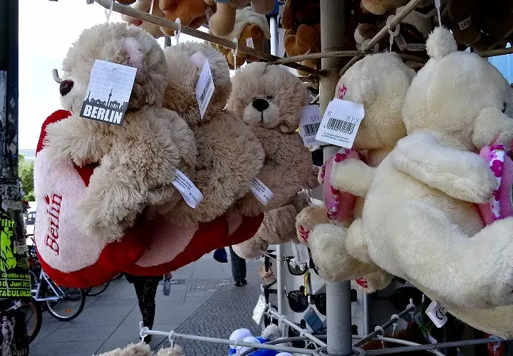 Co warto kupić w Berlinie? 10 unikalnych pamiątek, które zachwycą