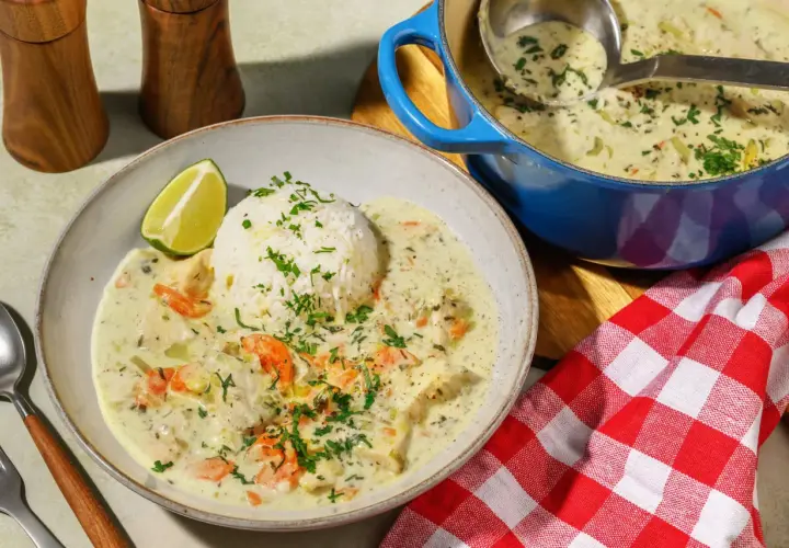 Blanquette de poulet - recette moelleuse et sauce blanche nette