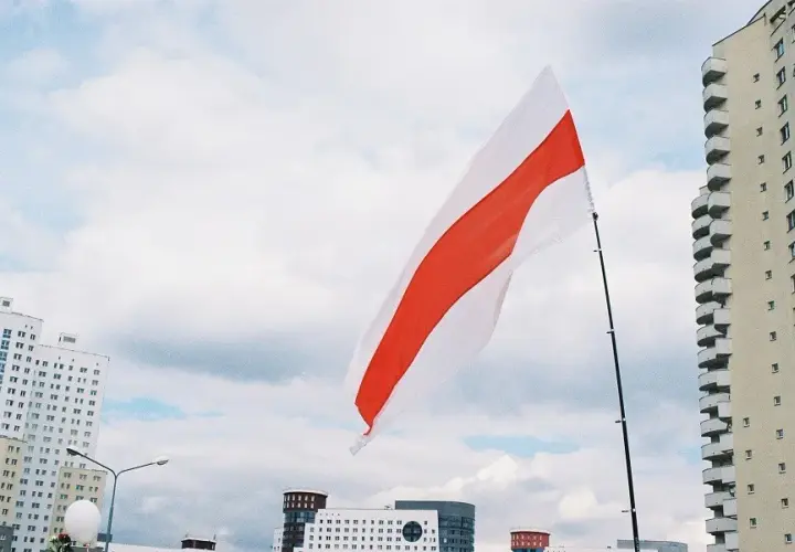 Czy na Białorusi jest bezpiecznie? Poznaj ryzyka i zagrożenia podróży