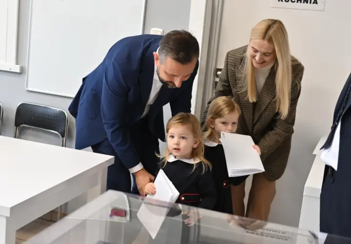 Kosiniak-Kamysz ile ma dzieci? Zaskakujące fakty o jego potomkach