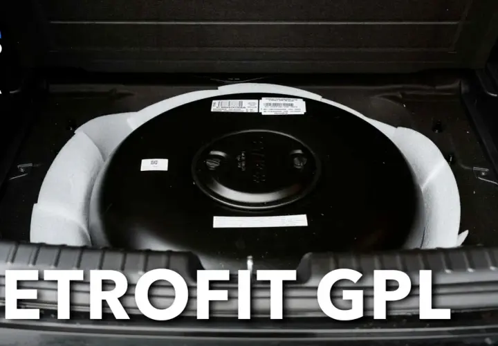 Serbatoio GPL toroidale montato nel bagagliaio. Valuta il costo impianto GPL auto per un risparmio sul carburante.
