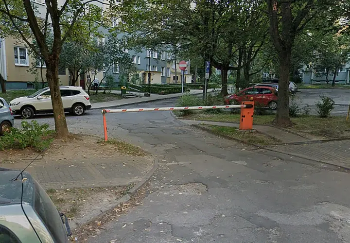Jak otworzyć szlaban na osiedlu – proste sposoby i porady, które działają