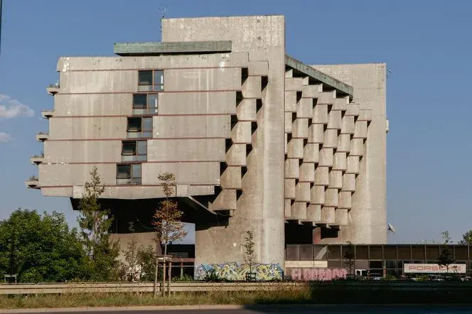 Dlaczego hotel Forum w Krakowie został zamknięty? Szokujące powody