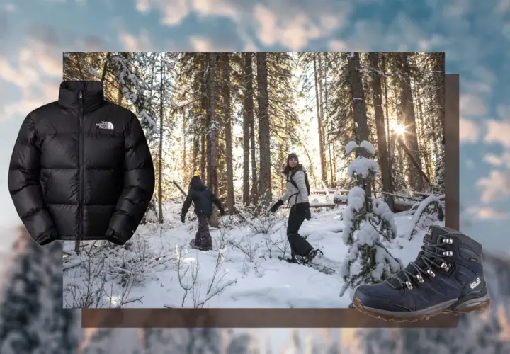 Schwarze Daunenjacke, Wanderstiefel und zwei Personen beim Schneeschuhwandern im Wald. Ideal für norwegische Outdoor-Marken.