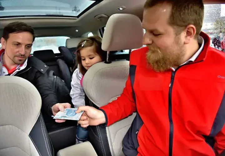 Jak skontaktować się z kierowcą BlaBlaCar i uniknąć problemów z podróżą
