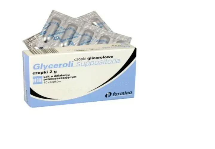 Opakowanie czopków glicerolowych, leku na zaparcia. 10 sztuk w blistrach.