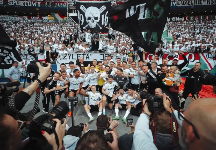 Ile Pucharów Polski ma Legia? Zaskakujące osiągnięcia klubu!