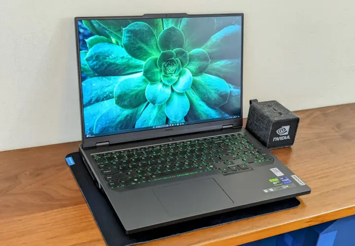 Recenzja Legion: Co myślą użytkownicy o laptopach, filmach i książkach?