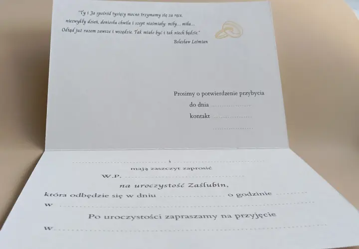Zaproszenie na stypę: Gotowe wzory i etykieta pomoc w żałobie