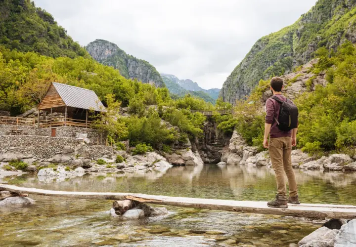 Albania wakacje czy jest bezpiecznie? Odkryj prawdę o zagrożeniach