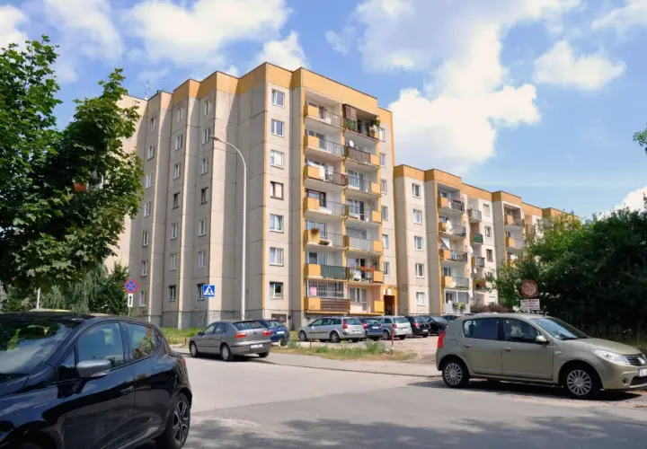 Ile trwa kadencja rady nadzorczej spółdzielni mieszkaniowej? Zasady i ograniczenia