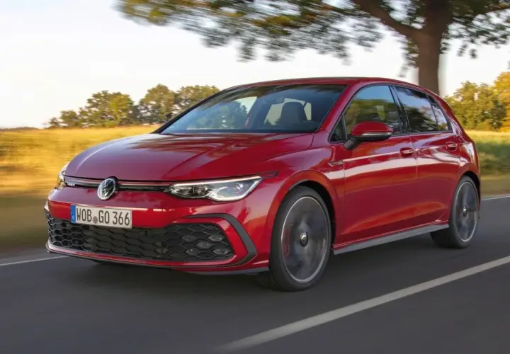 Golf 8 R: Cena, wady, osiągi. Czy to Twój idealny hothatch?
